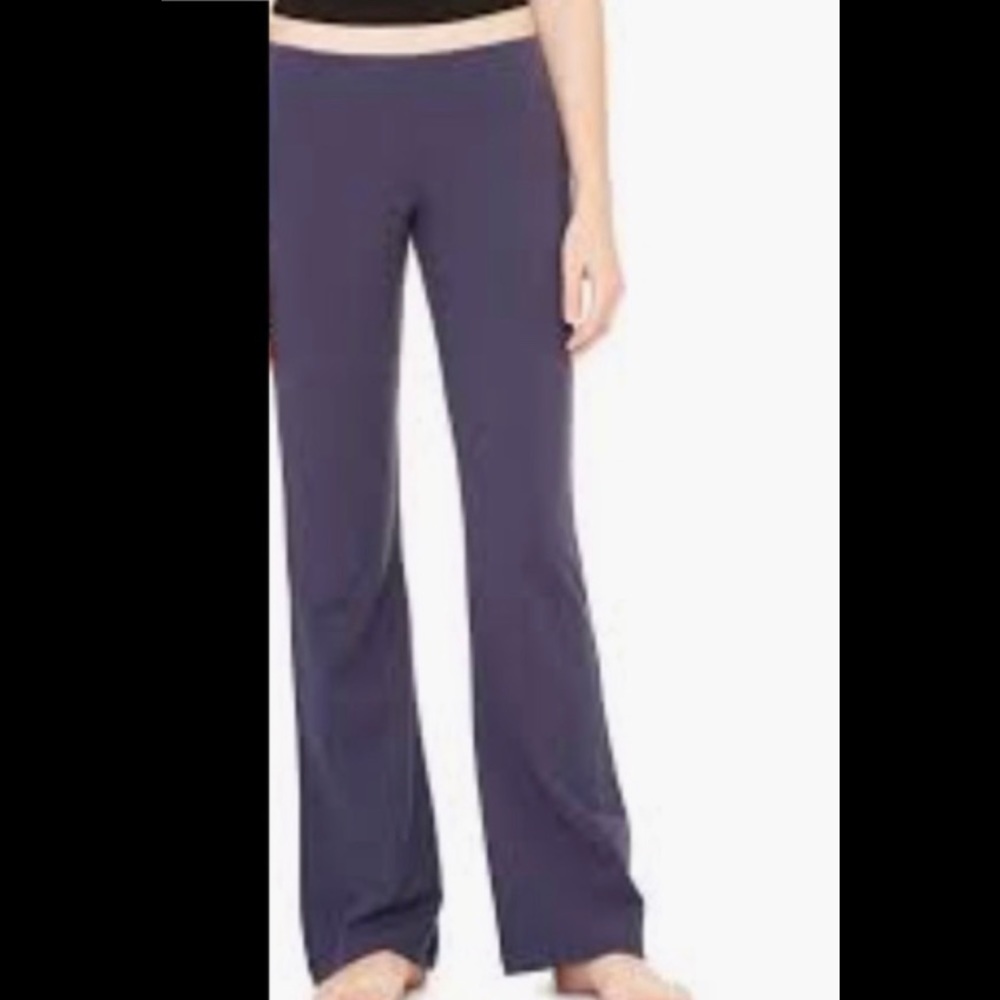 Navy Yoga Pants New NWT By Bella - Picture 1 of 1